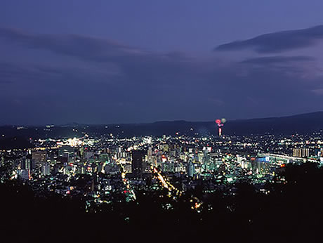 福島市信夫山からの夜景