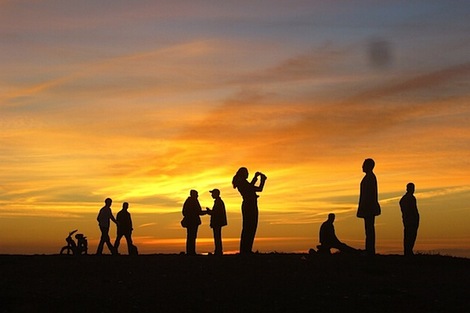 silhouette-7.jpg